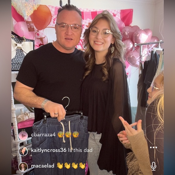 Meet your Posher,Anndrea - Picture 4 of 15